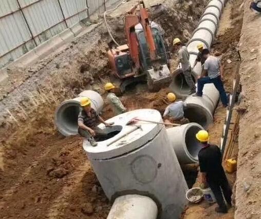 三级f型钢筋水泥管内衬pvc开创业致富之路