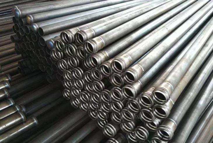 声测管12月运往工地的前的照片